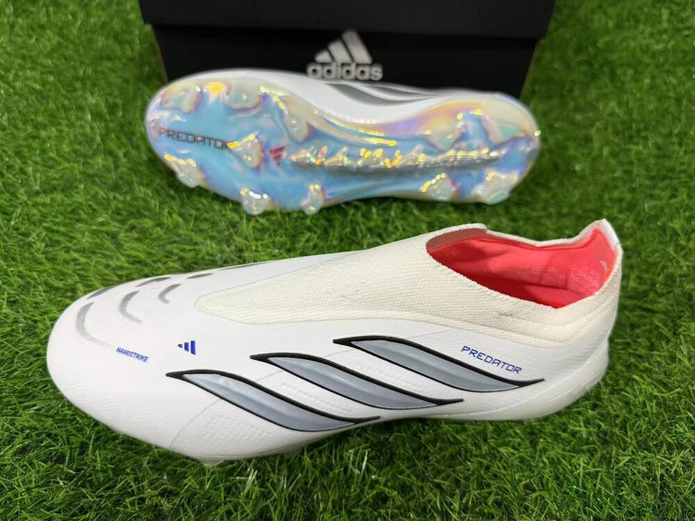 Unisex Adidas Predator 26 Elite Laceless FG Firm Ground Low-Tops Football Boots - White/Iridium Silver/Black