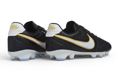 Men's Nike Tiempo Ligera Pro FG Firm Ground Low-Tops Football Boots - Black/Black/Metallic Gold