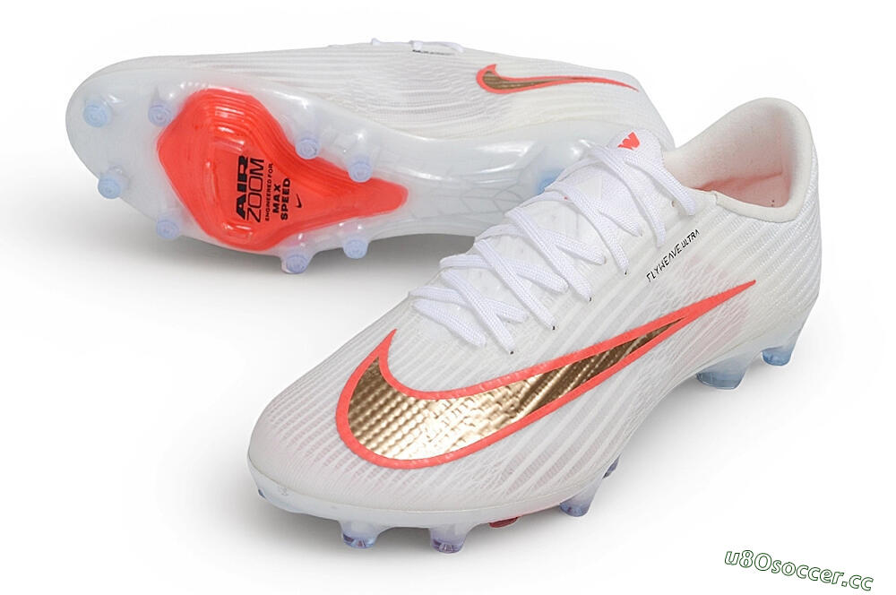 Men's Nike Air Zoom Mercurial Superfly 11 Elite AG Artificial Grass Low-Tops Football Boots - White/Metallic Gold/Bright Crimson 3