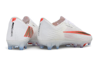 Men's Nike Air Zoom Mercurial Superfly 11 Elite AG Artificial Grass Low-Tops Football Boots - White/Metallic Gold/Bright Crimson
