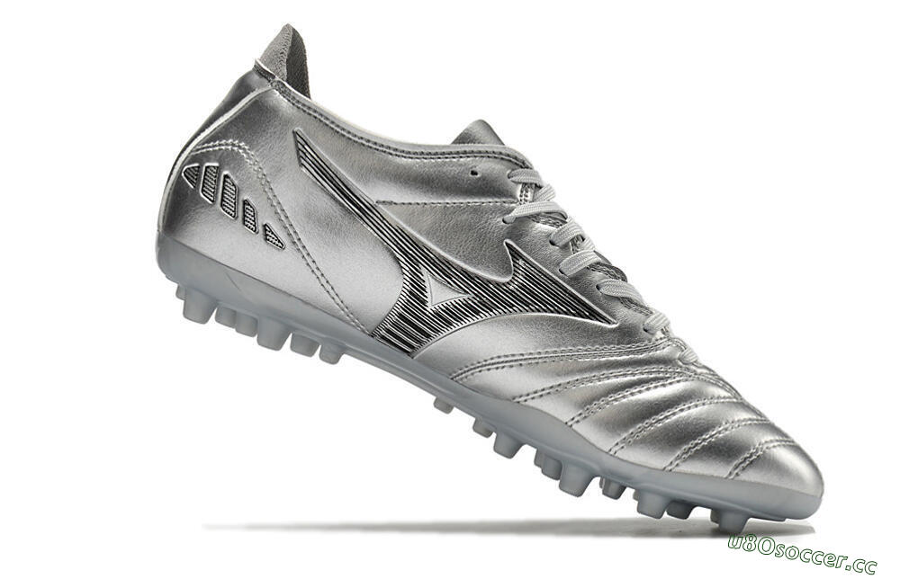 Men's Mizuno Morelia Neo AG Artificial Grass Low-Tops Football Boots - Silver 4