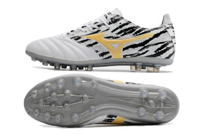 Men's Mizuno Morelia Neo AG Artificial Grass Low-Tops Football Boots - White/Black