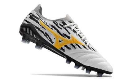 Men's Mizuno Morelia Neo 3 Made in Japan FG Firm Ground Low-Tops Football Boots - White/Black/Yellow
