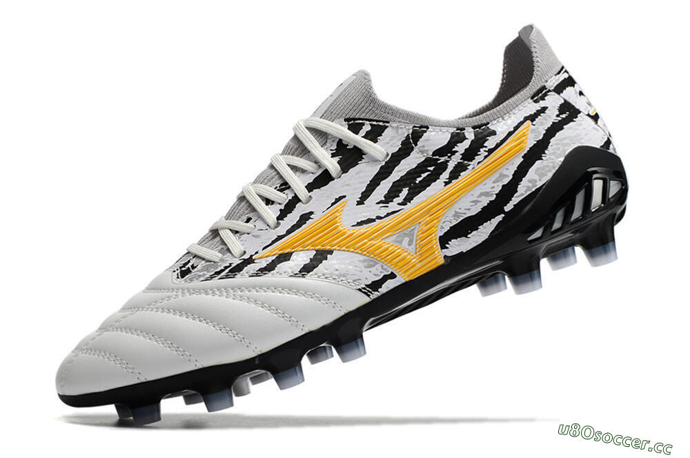 Men's Mizuno Morelia Neo 3 Made in Japan FG Firm Ground Low-Tops Football Boots - White/Black/Yellow 8