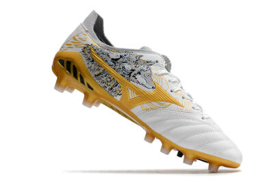Men's Mizuno Morelia Neo 3 FG Firm Ground Low-Tops Football Boots - White/Black/Gold