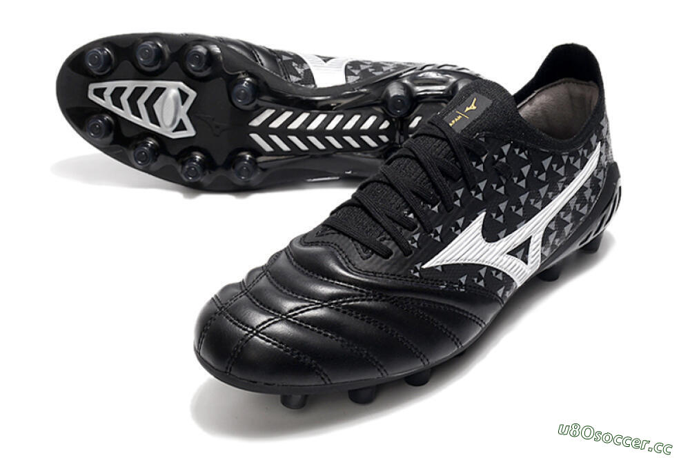 Men's Mizuno Morelia Neo 3 Japan FG Firm Ground Low-Tops Football Boots - Black/White 3