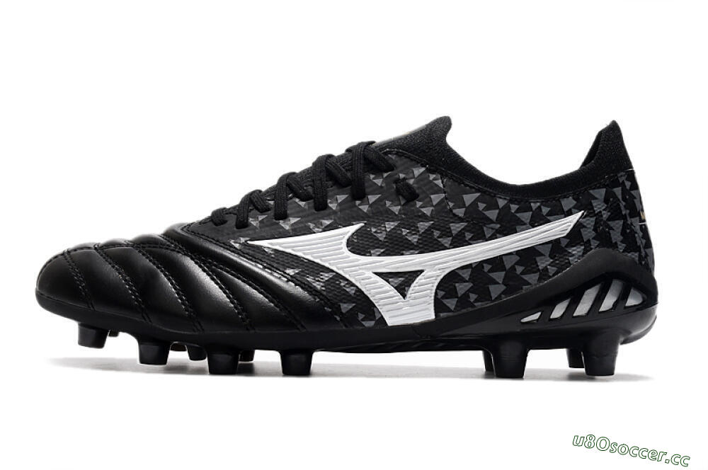Men's Mizuno Morelia Neo 3 Japan FG Firm Ground Low-Tops Football Boots - Black/White 0