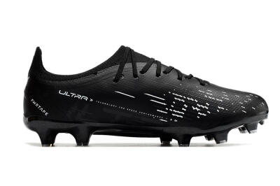 Men's Puma Ultra Ultimate FG Firm Ground Low-Tops Football Boots - Black/Whtie