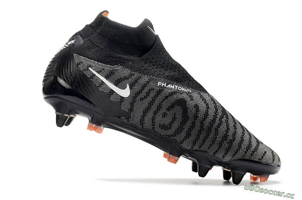 Men's Nike Phantom GX Elite DF SG Soft Ground Low-Tops Football Boots - Black/Grey/White 4