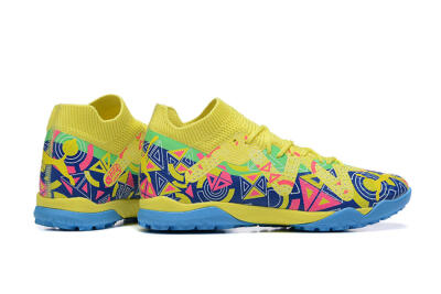 Men's Puma Ultra Ultimate TF Artificial Turf Low-Tops Football Shoes - Yellow/Rainbow