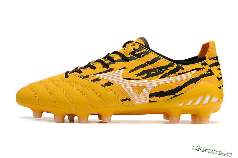 Men's Mizuno Morelia Neo 3 Pro FG Firm Ground Low-Tops Football Boots - Yellow/Black/White 0