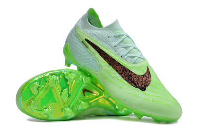 Unisex Nike Phantom GX Elite FG Firm Ground Low-Tops Football Boots - Green/Black/Gold