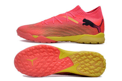 Men's Puma Future Ultimate TF Artificial Turf Low-Tops Football Shoes - Pink/Yellow/Black