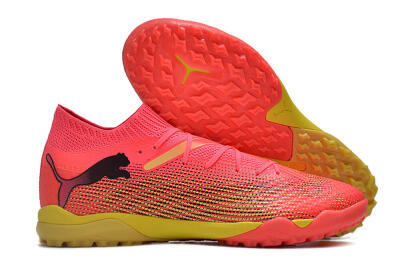 Men's Puma Future Ultimate TF Artificial Turf Low-Tops Football Shoes - Pink/Yellow/Black