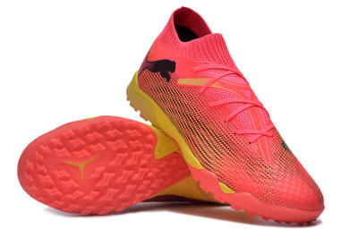 Men's Puma Future Ultimate TF Artificial Turf Low-Tops Football Shoes - Pink/Yellow/Black