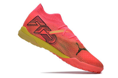 Men's Puma Future Ultimate TF Artificial Turf Low-Tops Football Shoes - Pink/Yellow/Black