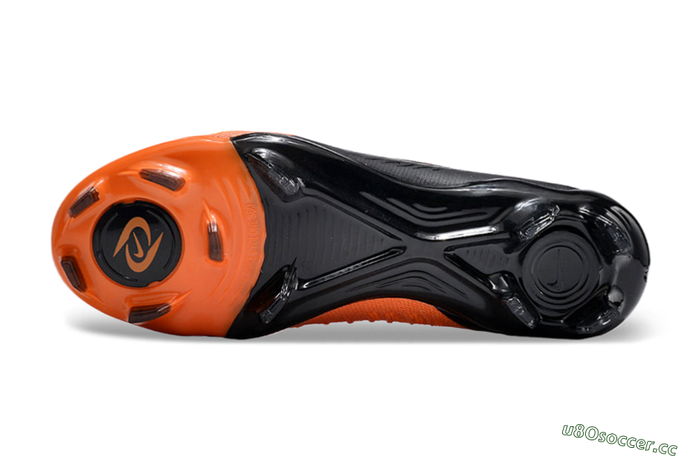 Unisex Nike Phantom Luna Elite FG Firm Ground Low-Tops Football Boots - Orange/Black 6