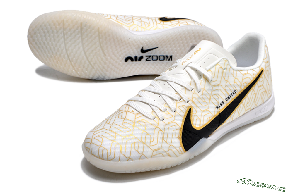 Men's Nike Air Zoom Mercurial Vapor 15 Academy IC Indoor & Futsal Low-Tops Football Shoes - White/Gold/Black 3