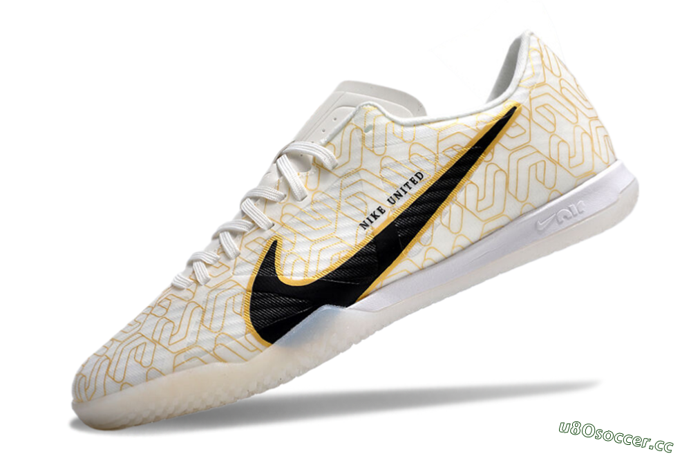 Men's Nike Air Zoom Mercurial Vapor 15 Academy IC Indoor & Futsal Low-Tops Football Shoes - White/Gold/Black 5