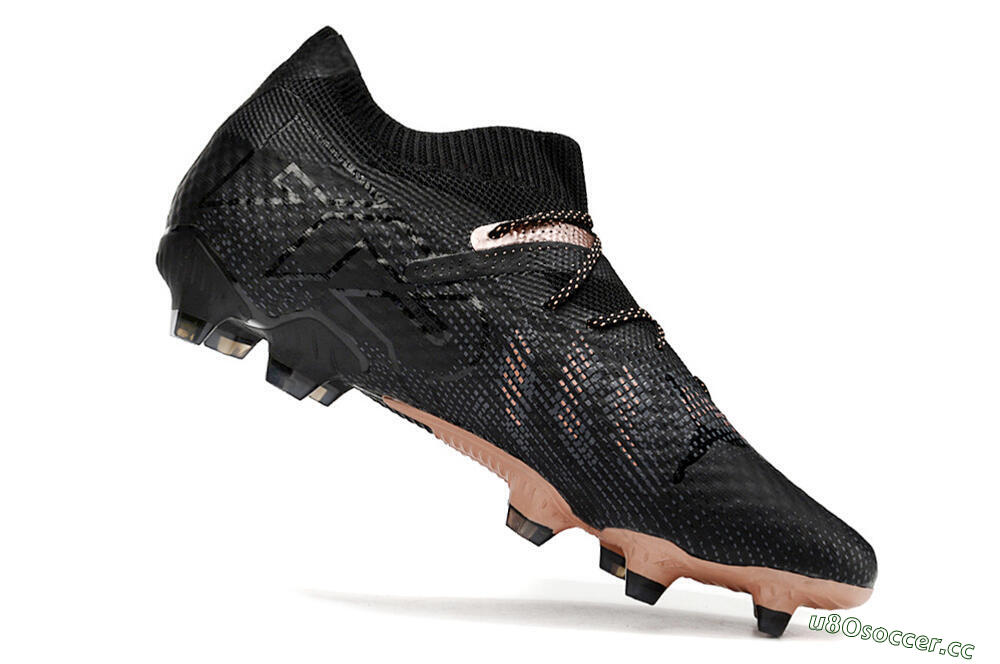 Men's Puma Future Ultimate FG Firm Ground High-Tops Football Boots - Black/Gold 4