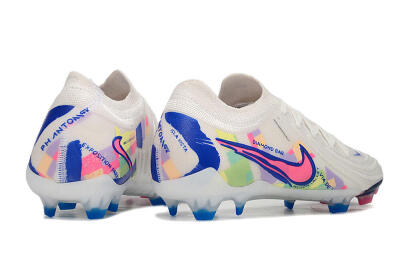 Unisex Nike Phantom Luna Elite FG Firm Ground Low-Tops Football Boots - White/Rainbow
