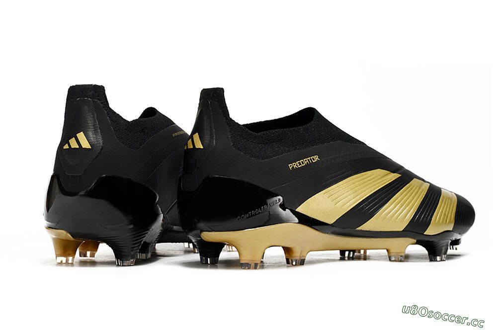 Men's Adidas Predator Accuracy+ Laceless FG Firm Ground Low-Tops Football Boots - Black/Gold 6