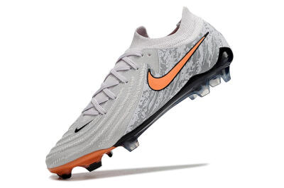 Men's Nike Phantom Luna Elite FG Firm Ground Low-Tops Football Boots - Grey/Orange/Black