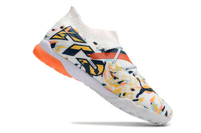 Men's Puma Future Ultimate TF Artificial Turf Low-Tops Football Shoes - White/Yellow/Black