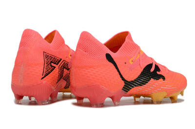 Men's Puma Future 7 Ultimate FG Firm Ground Low-Tops Football Boots - Pink/Black/Yellow