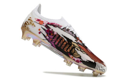 Men's Puma Ultra Ultimate FG Firm Ground Low-Tops Football Boots - White/Black/Red/Blue