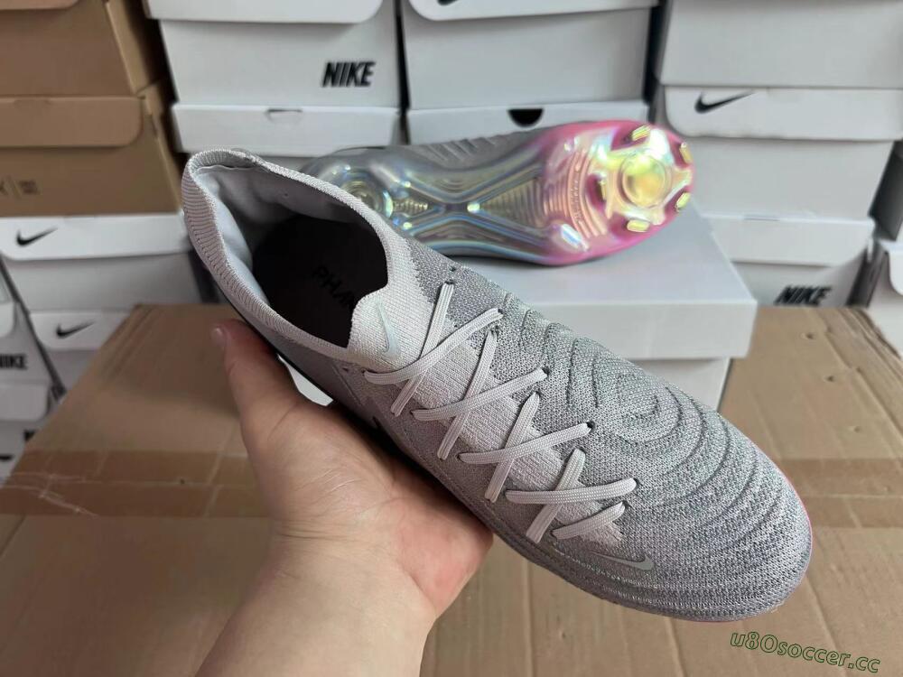 Unisex Nike Phantom Luna Elite NU FG Firm Ground Low-Tops Football Boots - Grey/Black/Blue