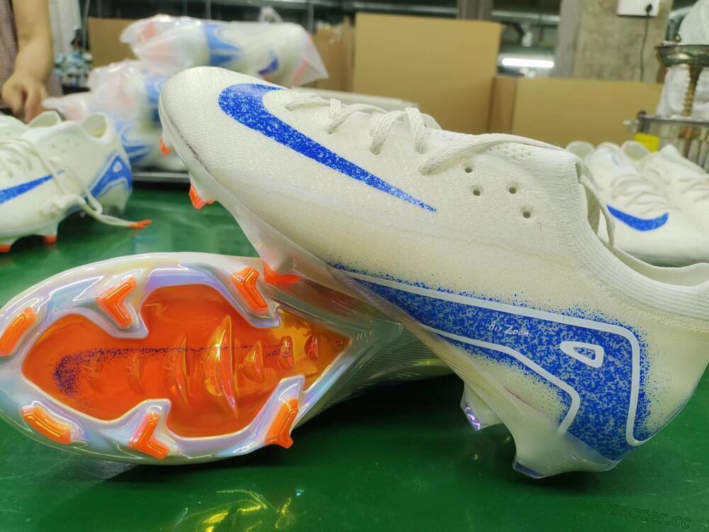 Unisex Nike Air Zoom Mercurial Vapor 16 Elite FG Firm Ground Low-Tops Football Boots - Beige/Blue/Orange