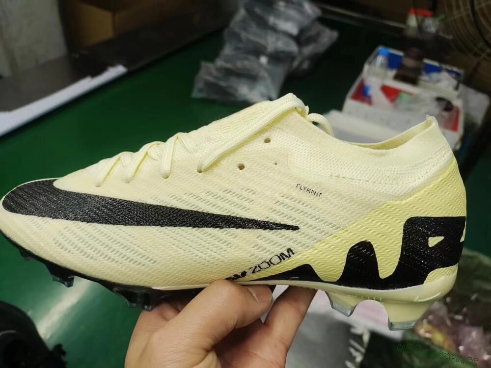 Unisex Nike Air Zoom Mercurial Vapor 15 Elite FG Firm Ground Low-Tops Football Boots - Beige/Black