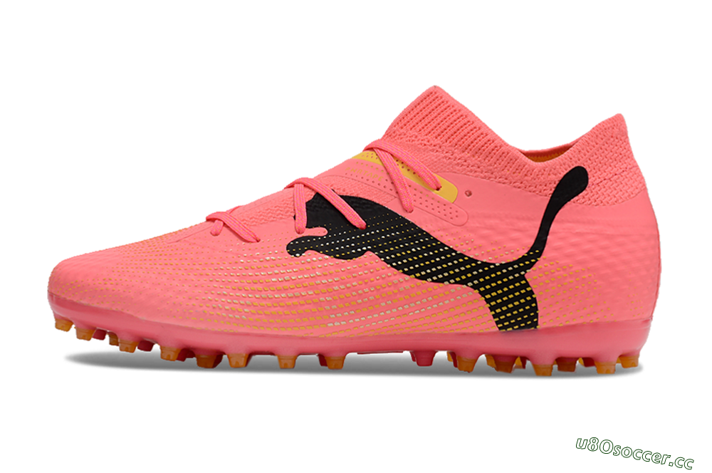 Men's Puma Future Ultimate MG Multi Ground Low-Tops Football Boots - Red/Black/Yellow 0
