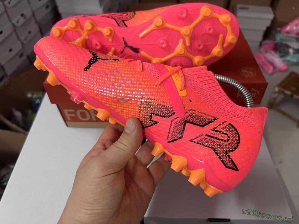 Men's Puma Future Ultimate MG Multi Ground Low-Tops Football Boots - Red/Black/Orange