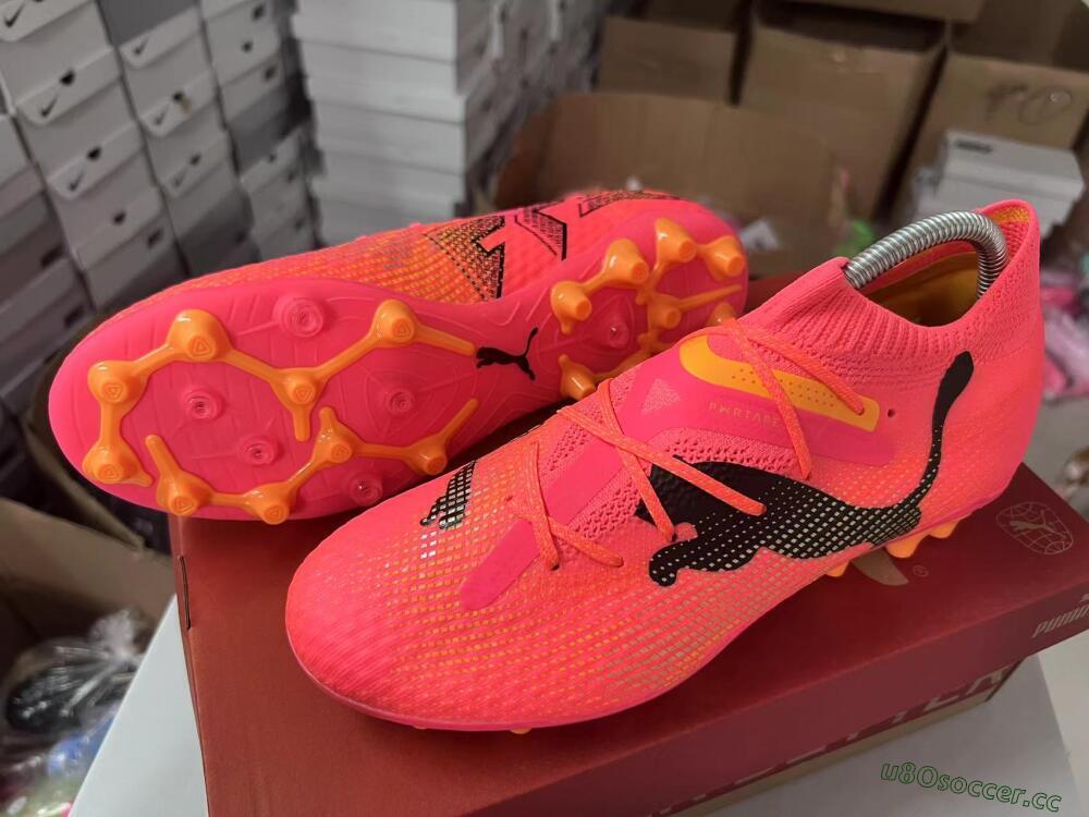 Men's Puma Future Ultimate MG Multi Ground Low-Tops Football Boots - Red/Black/Orange