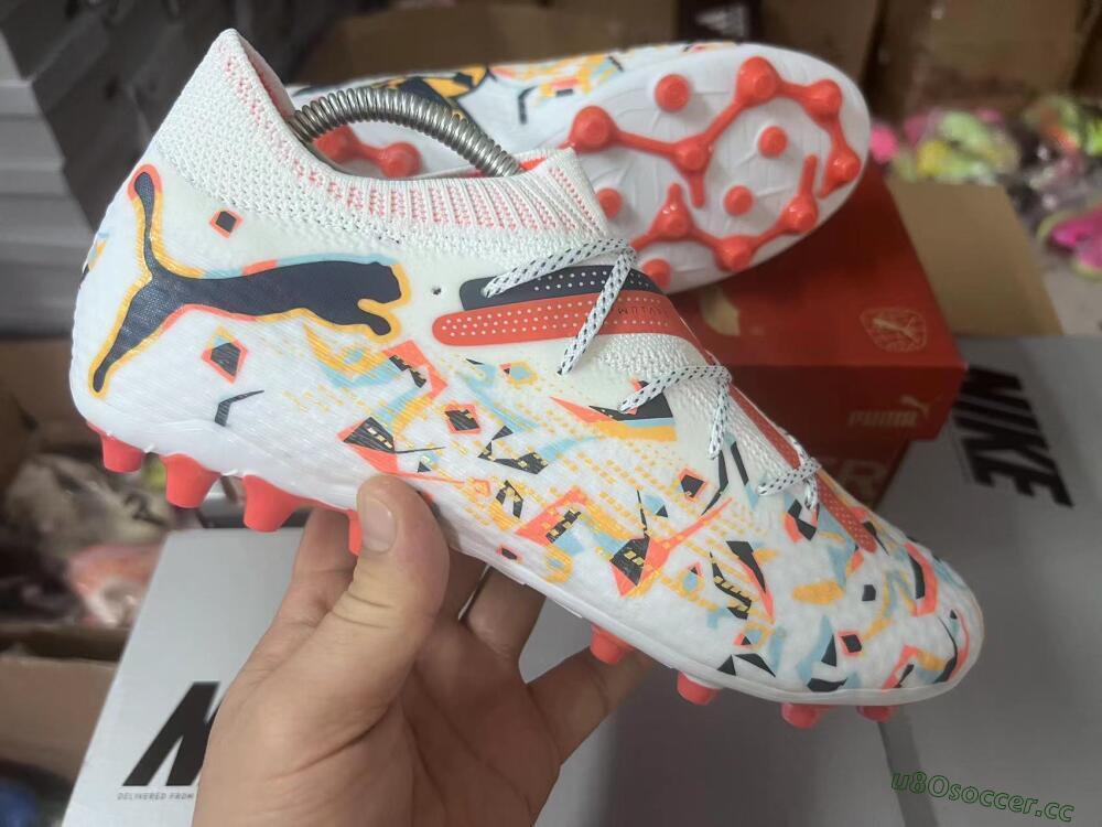 Men's Puma Future Ultimate MG Multi Ground Low-Tops Football Boots - White/Blue/Yellow