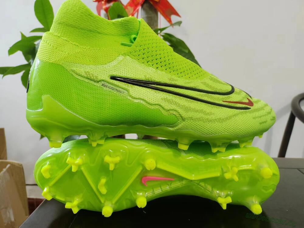 Men's Nike Phantom GX Elite DF Link FG Firm Ground High-Tops Football Boots - Green/Black/Red