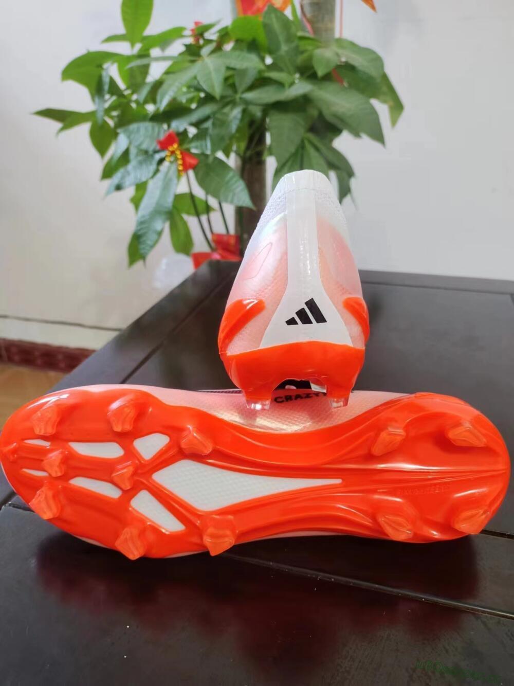 Men's Adidas X Crazyfast.1 FG Firm Ground Low-Tops Football Boots - White/Red/Black