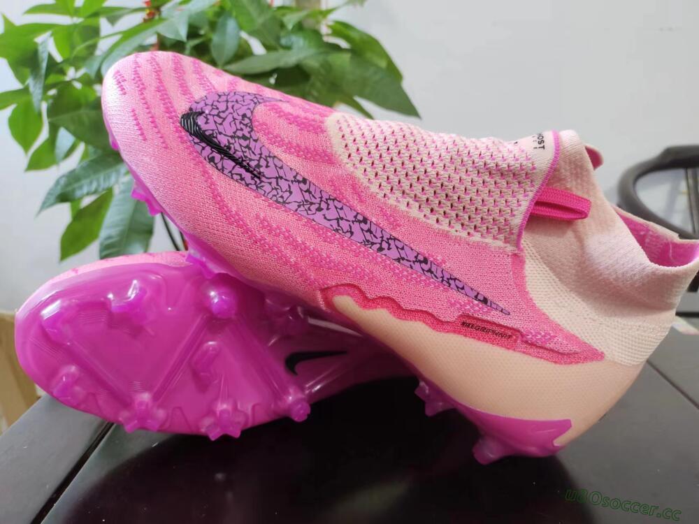 Men's Nike Phantom GX Elite DF Link FG Firm Ground High-Tops Football Boots - Pink/Black/Gold