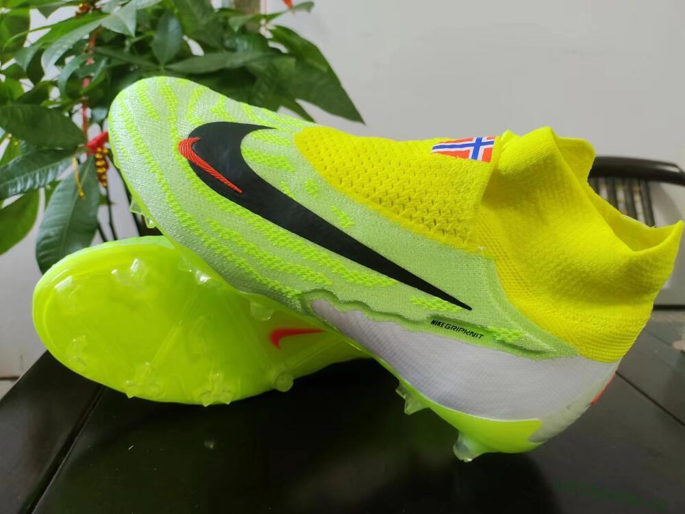 Men's Nike Phantom GX Elite DF FG Firm Ground High-Tops Football Boots - Green/Yellow/Black