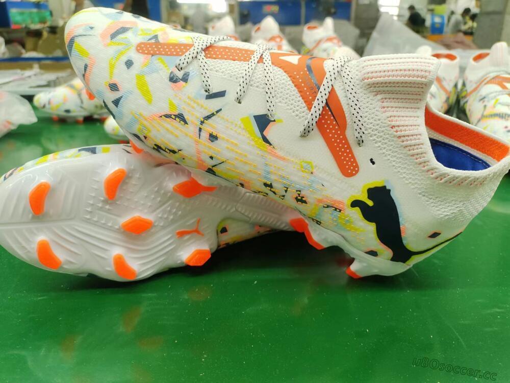 Men's Puma Future FG Firm Ground Low-Tops Football Boots - White/Red/Yellow/Blue/Pink
