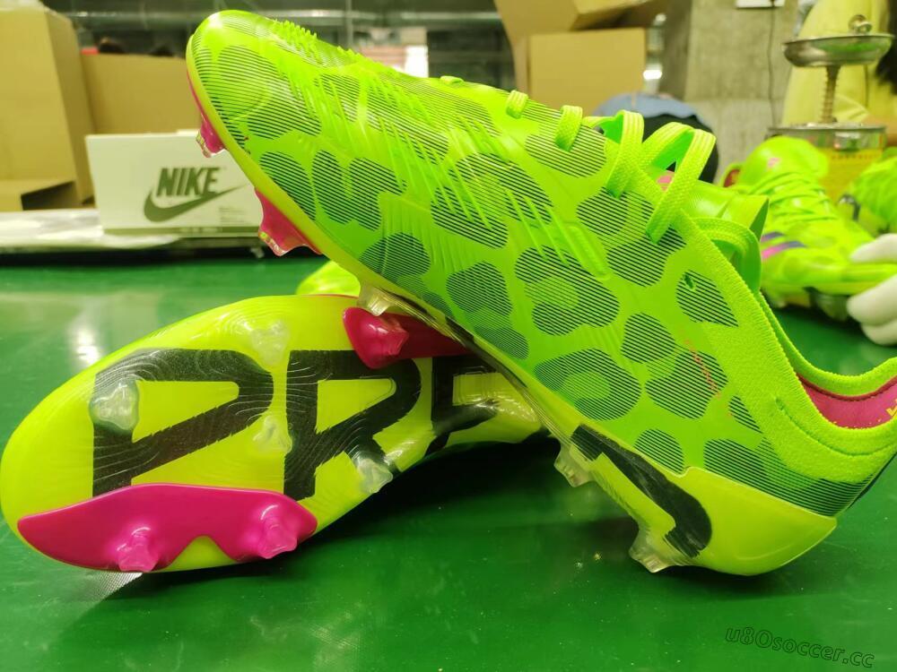 Men's Adidas Predator Accuracy.1 FG Firm Ground Low-Tops Football Boots - Green/Yellow/Purple