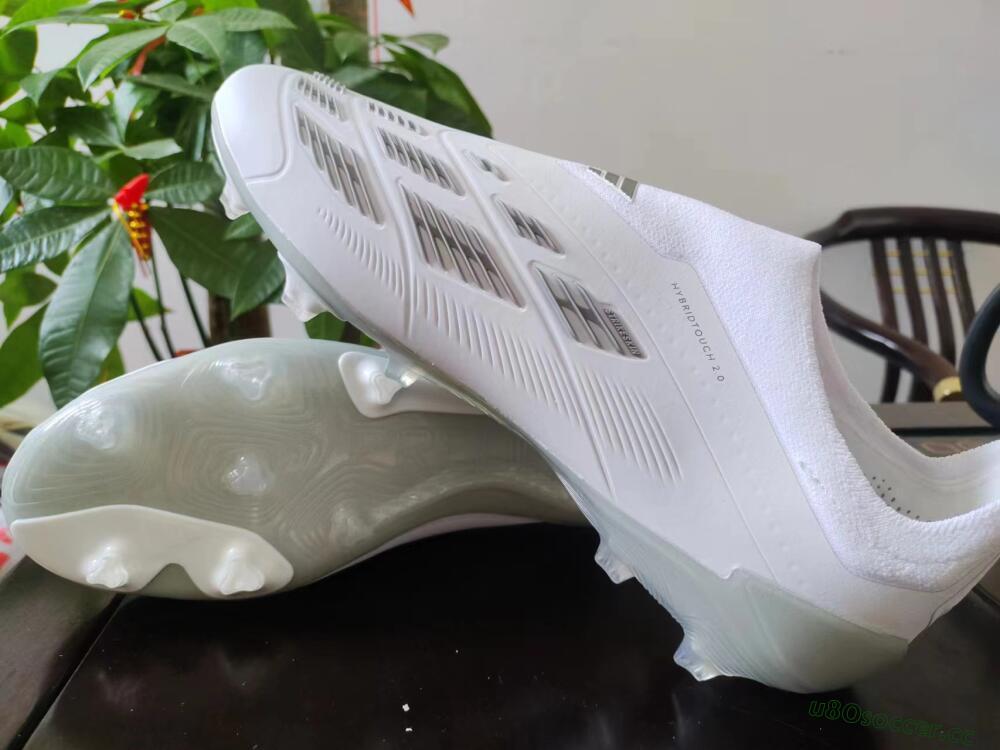 Men's Adidas Predator Accuracy+ FG Firm Ground Low-Tops Football Boots - White/Grey/Silver