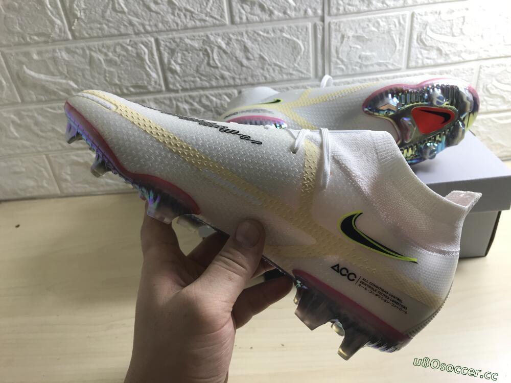 Men's Nike Phantom GT 2 Elite DF FG Firm Ground High-Tops Football Boots - White/Yellow/Black