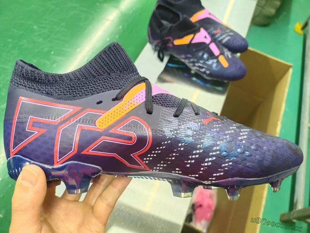Men's Puma Future Ultimate FG Firm Ground Low-Tops Football Boots - Blue/Purple/Pink
