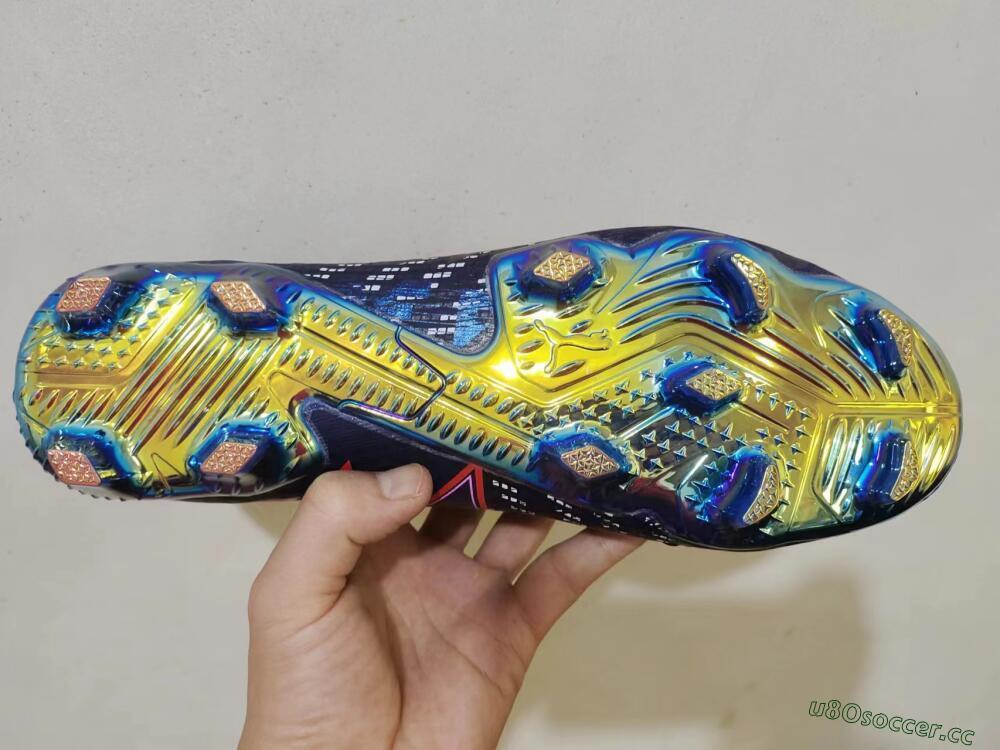 Men's Puma Future Ultimate FG Firm Ground Low-Tops Football Boots - Blue/Purple/Pink