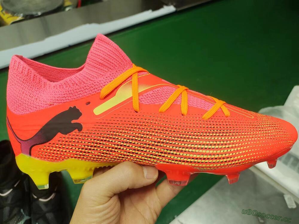 Men's Puma Future Ultimate 2024 FG Firm Ground Low-Tops Football Boots - Red/Orange/Yellow