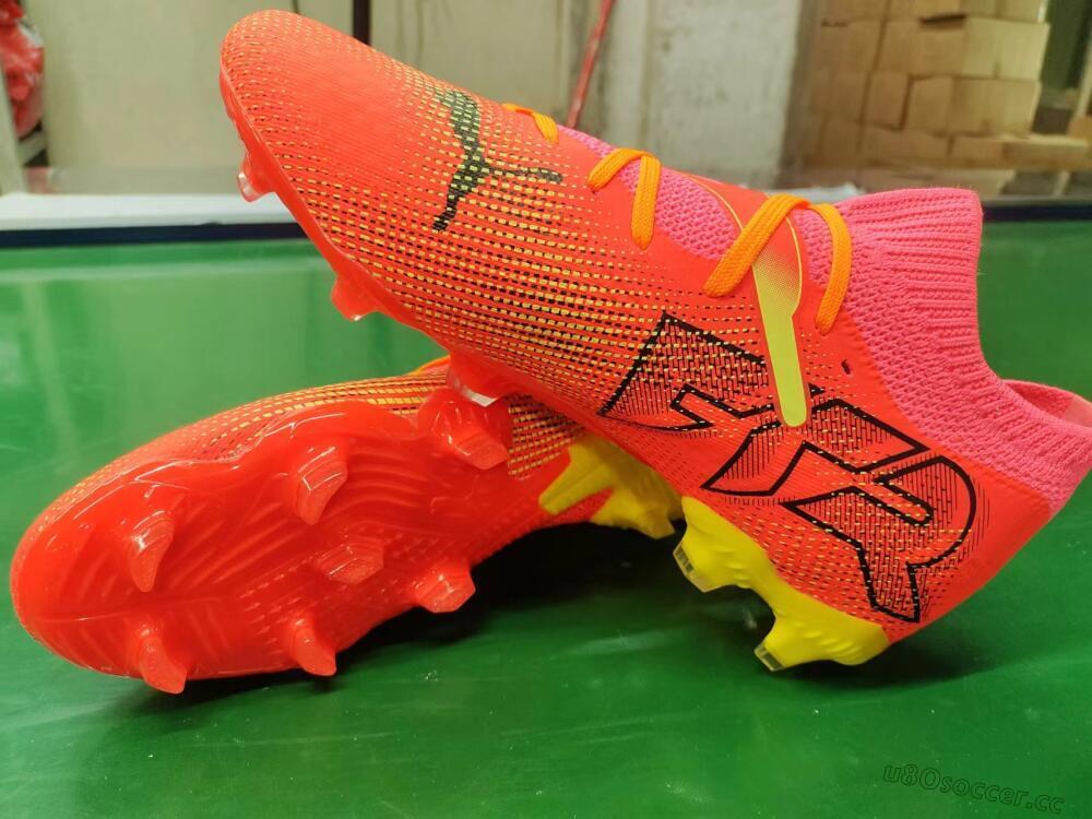 Men's Puma Future Ultimate 2024 FG Firm Ground Low-Tops Football Boots - Red/Orange/Yellow