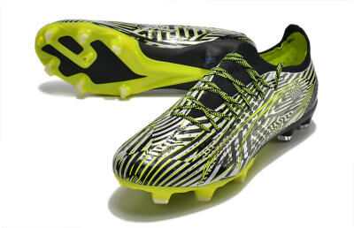 Men's Puma Ultra Ultimate FG Firm Ground Low-Tops Football Boots - White/Black/Green